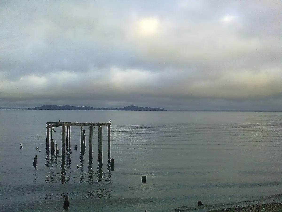 Puerto de Llifén en la orilla del Lago Ranco